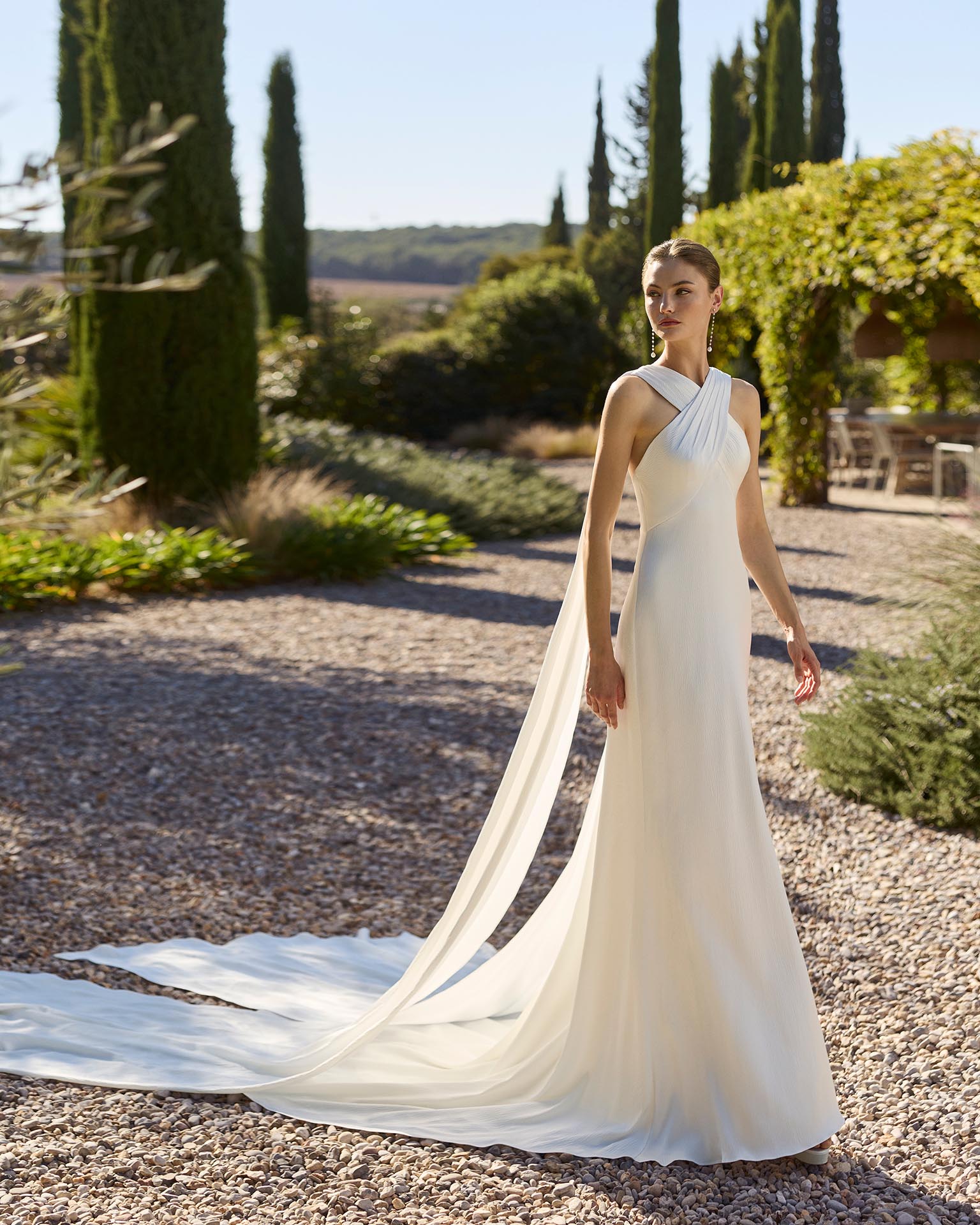 cleanes schmal Kleid, clean chic brautkleid